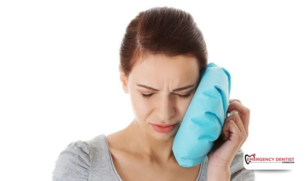 Managing Pain After Tooth Extraction